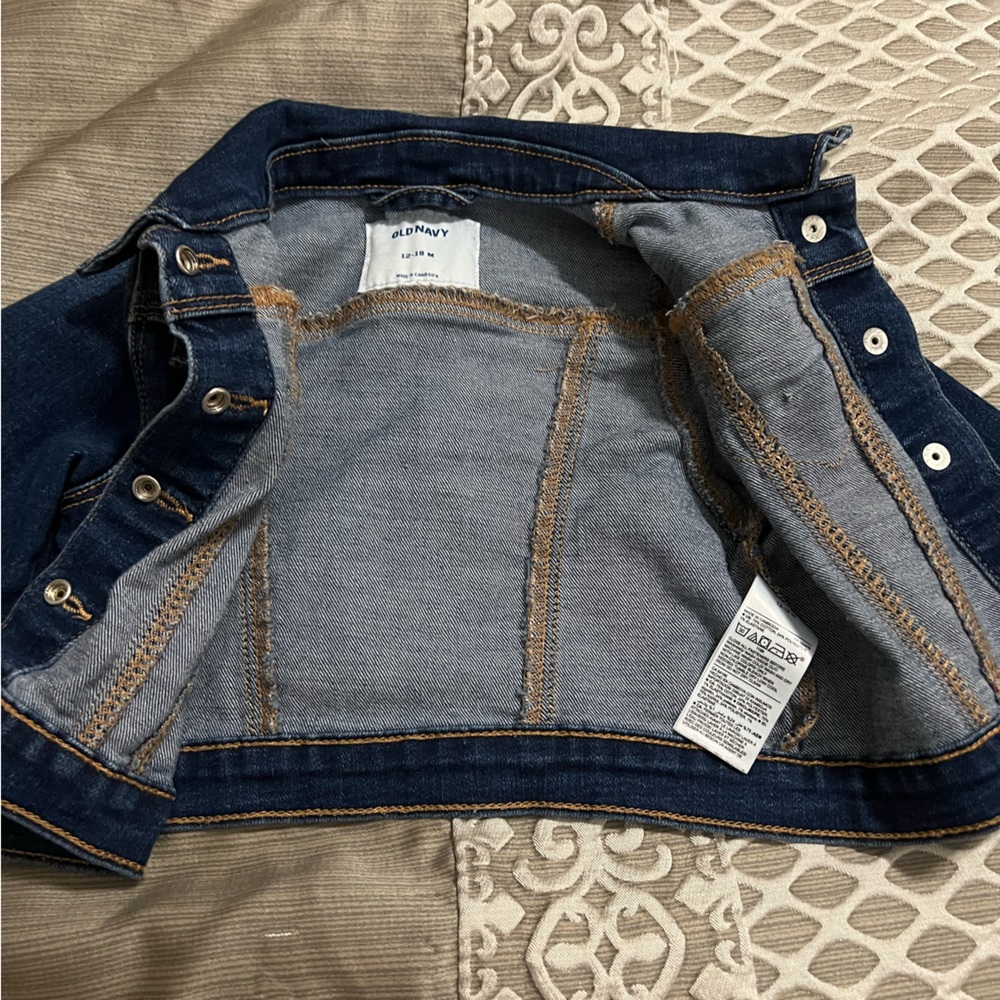 Jean Jacket - Picture 6 of 7